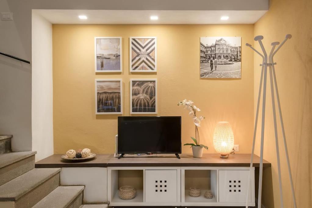 Le Pennellate Short Lets Apartment Catania Exterior photo