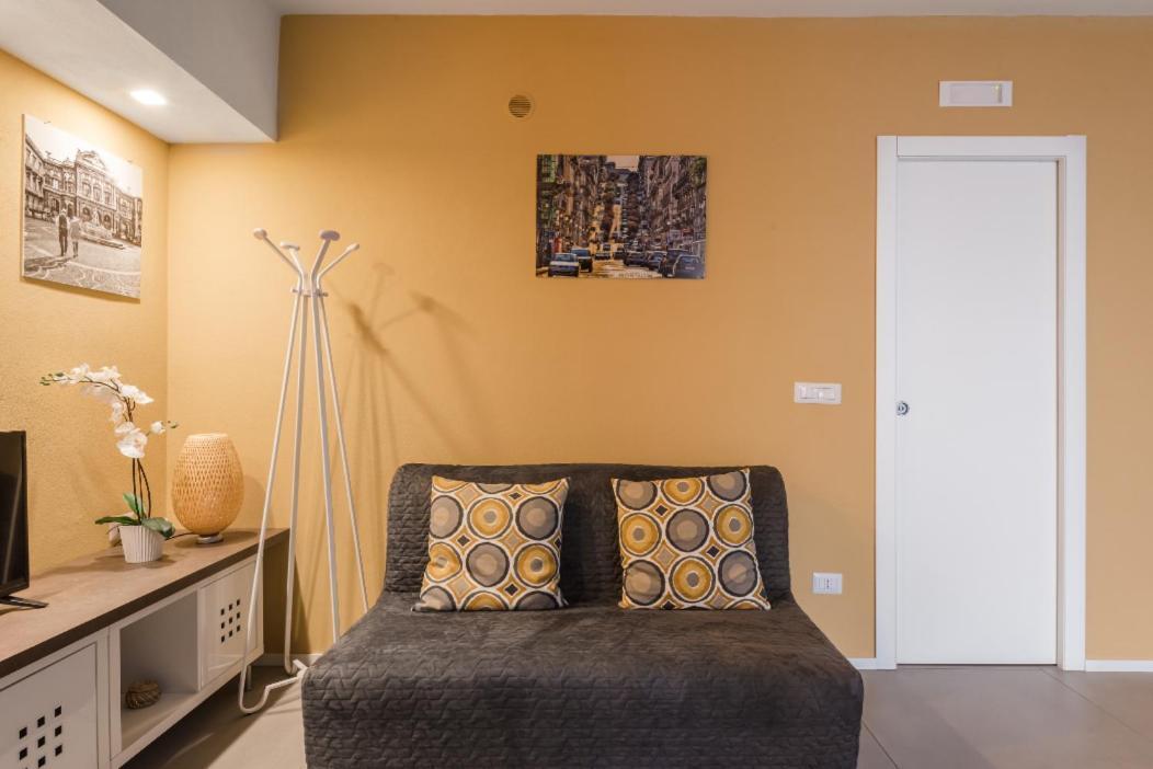 Le Pennellate Short Lets Apartment Catania Exterior photo